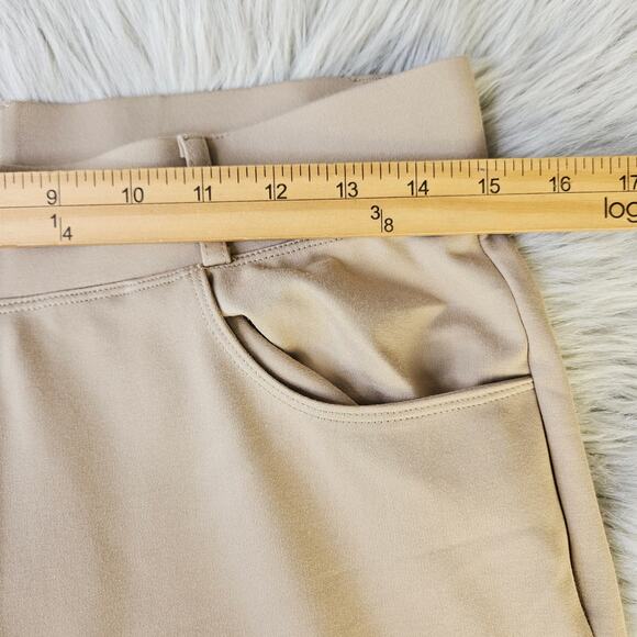 New Willit Women’s Pull-On Bootcut Leg Pants Beige Tan Stretch Office Career Med - Picture 12 of 14